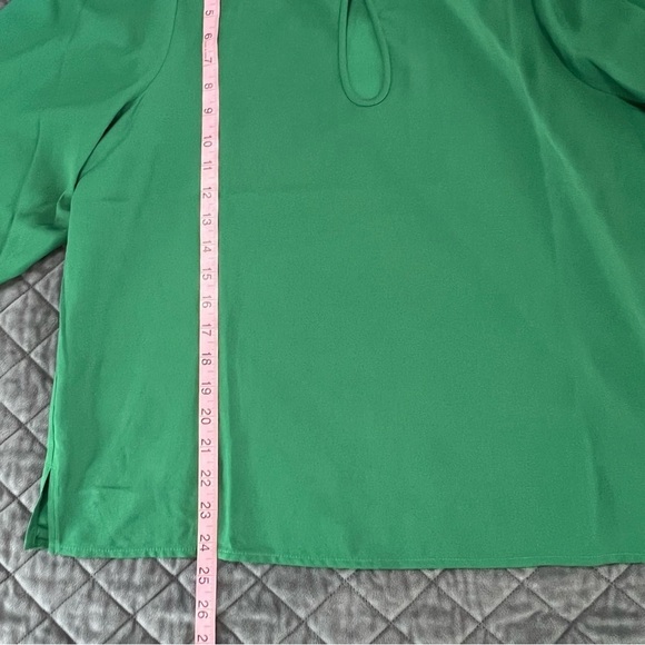 J. Crew Top Women Large Shirt Green Satin Key Hole Long Balloon Sleeve B6 - Picture 5 of 7